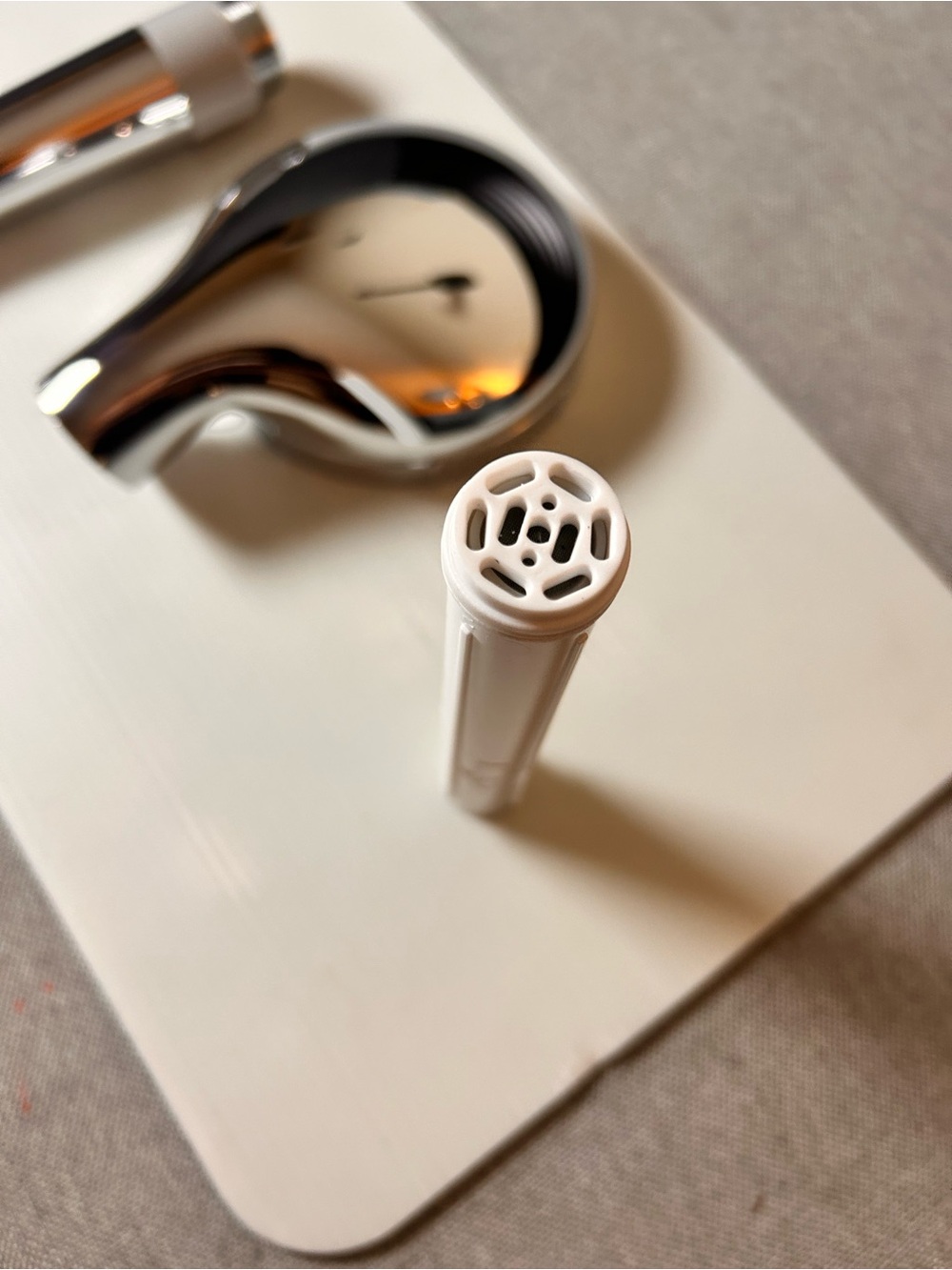 Eskiin handheld Filtered Shower Head chrome - Picture 5 of 9